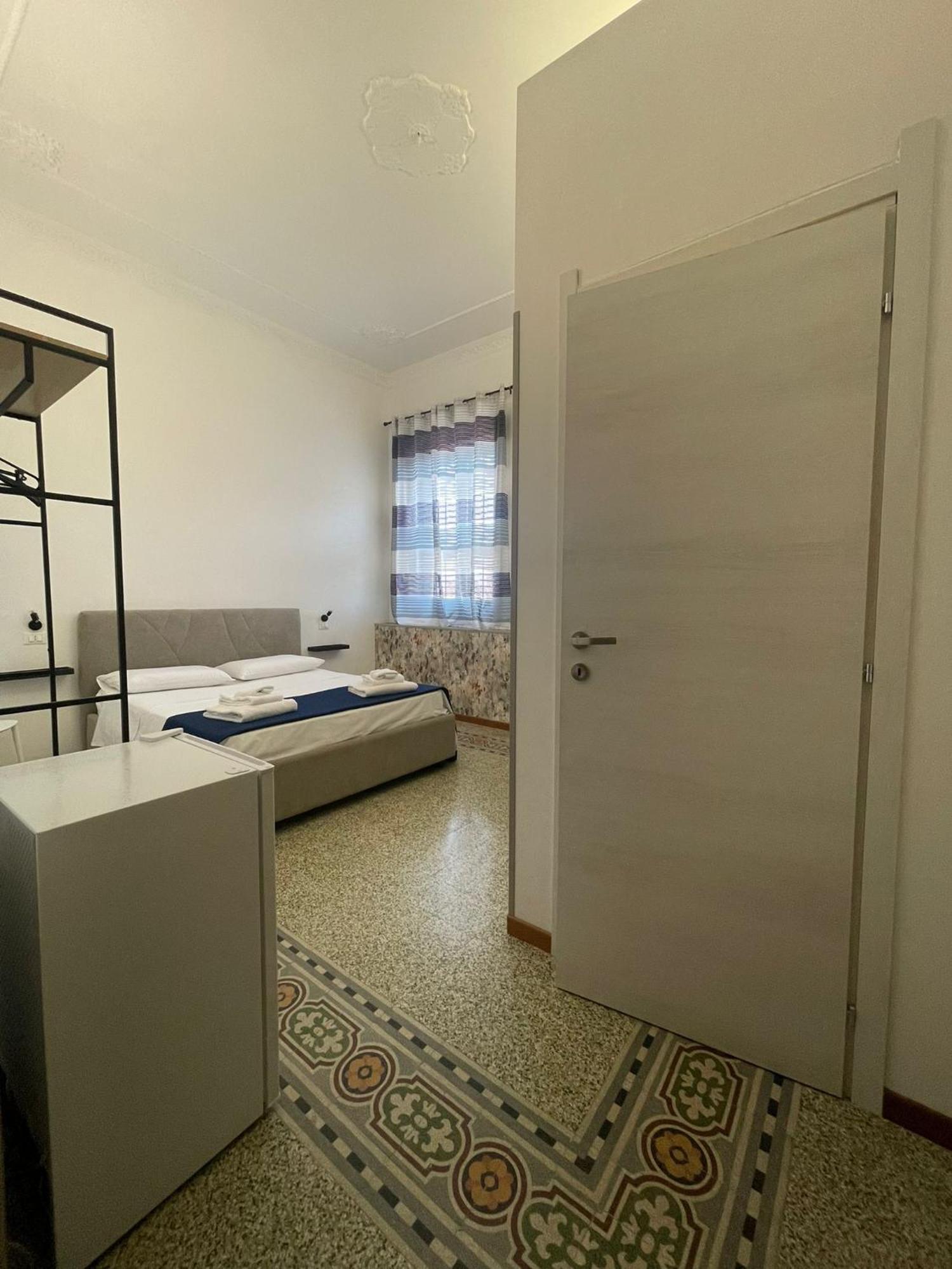 Guest House Bosco ปาแลร์โม ภายนอก รูปภาพ